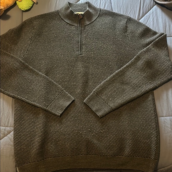 Joseph Abboud Gray Zip Up Sweater with Ribbed Detailing